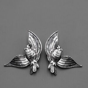 Retro Silver colored flying bird stud earring Native American style etched